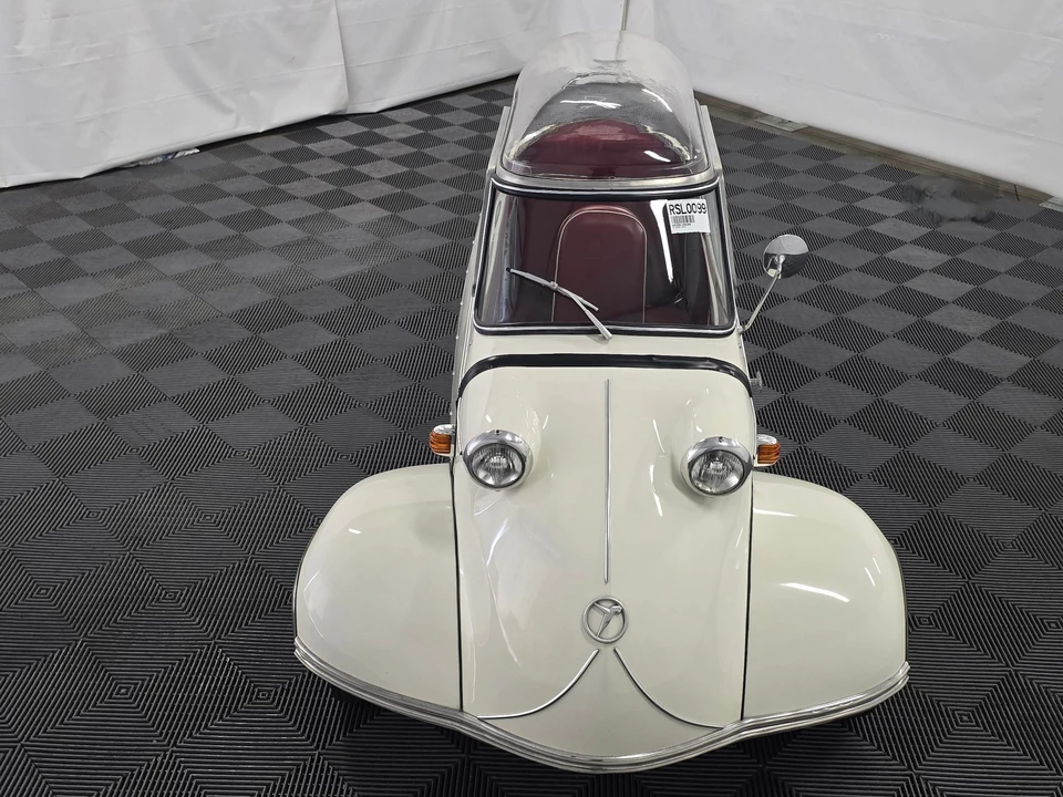 1955 Messerschmitt - Image 4 of 31