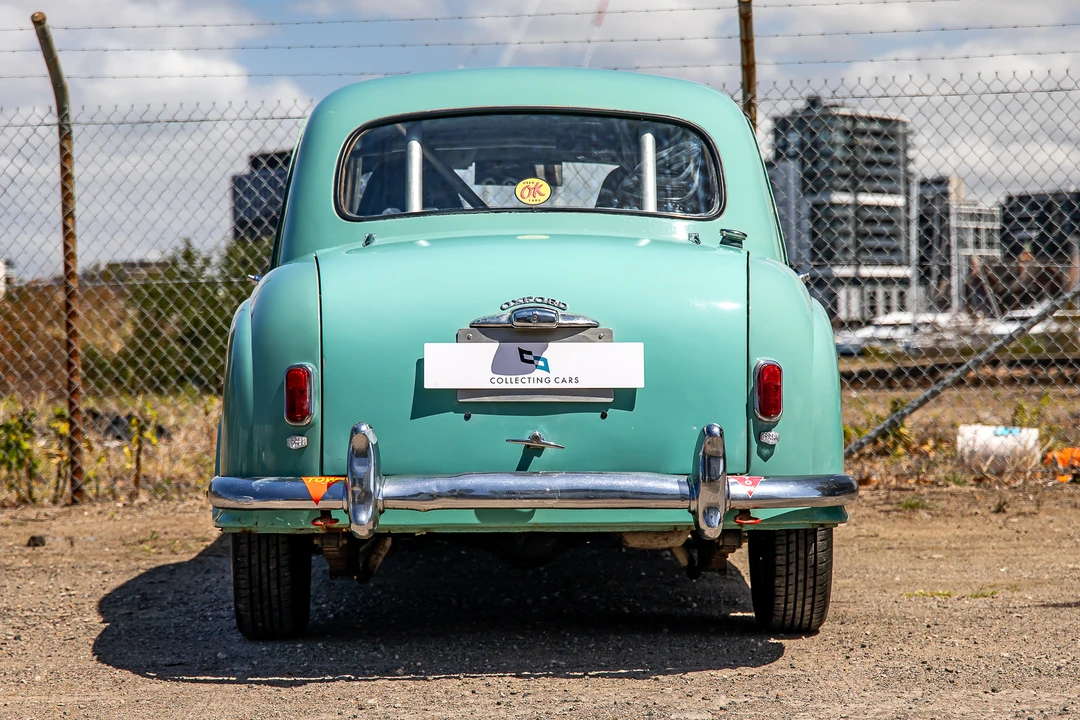 1955 Morris - Image 6 of 31