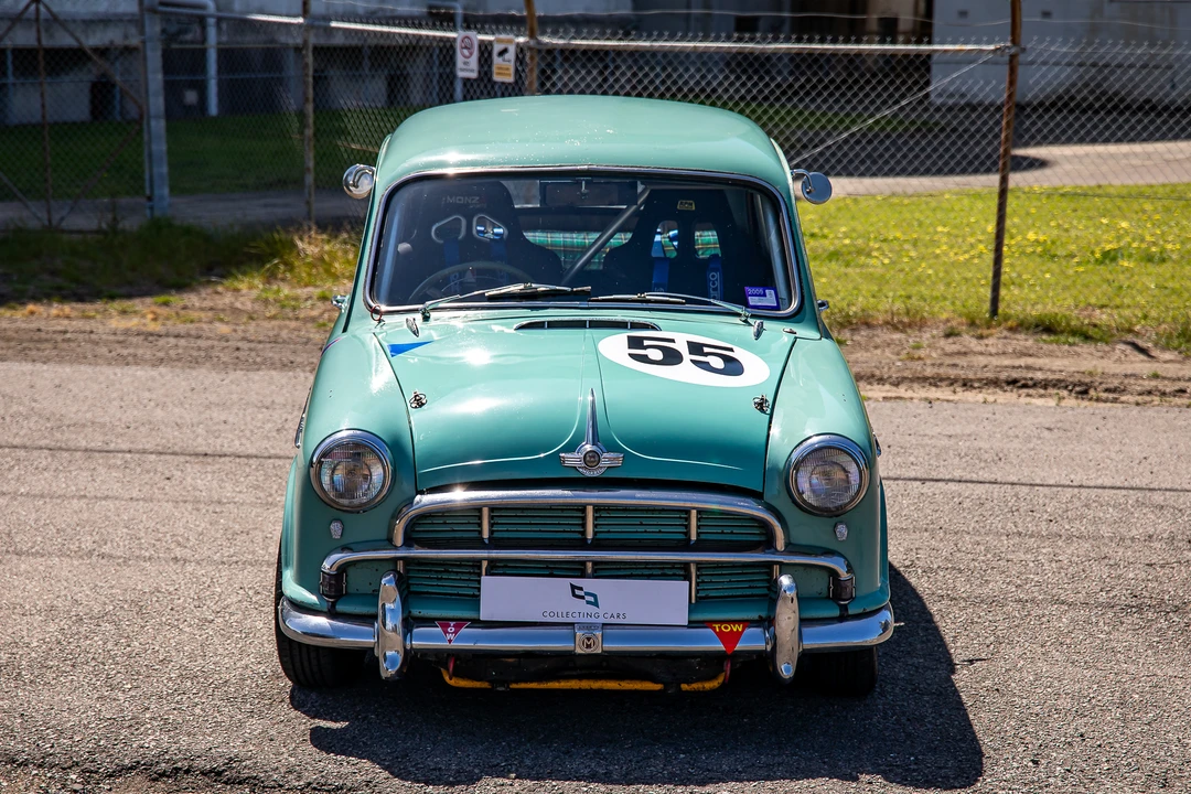 1955 Morris - Image 10 of 31