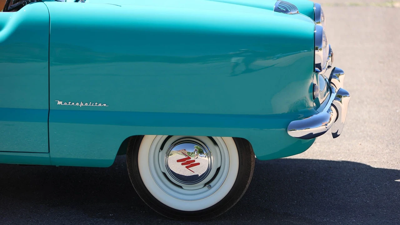 1955 Nash Metropolitan - Image 27 of 31