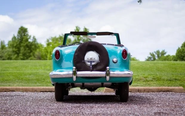 1955 Nash Metropolitan - Image 5 of 11