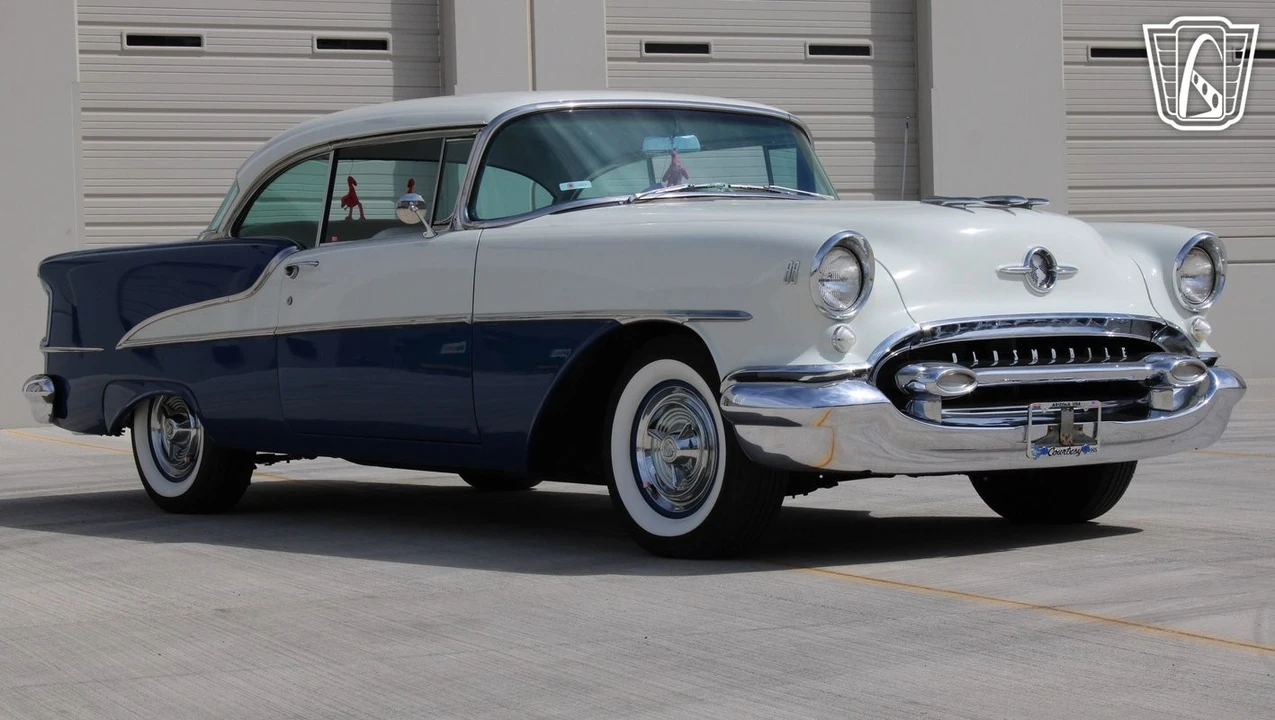 1955 Oldsmobile 88 - Image 4 of 12