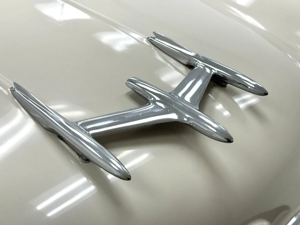 1955 Oldsmobile 88 - Image 11 of 31
