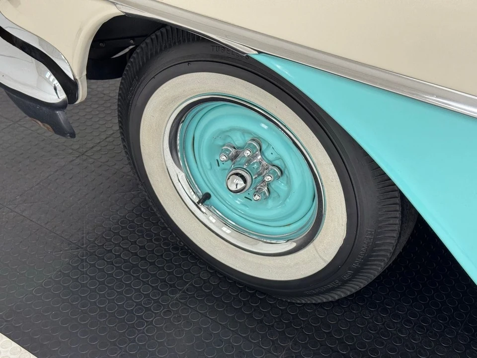 1955 Oldsmobile 88 - Image 13 of 31