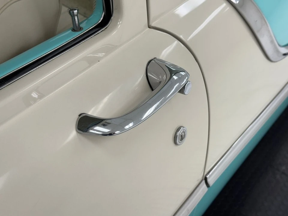 1955 Oldsmobile 88 - Image 16 of 31