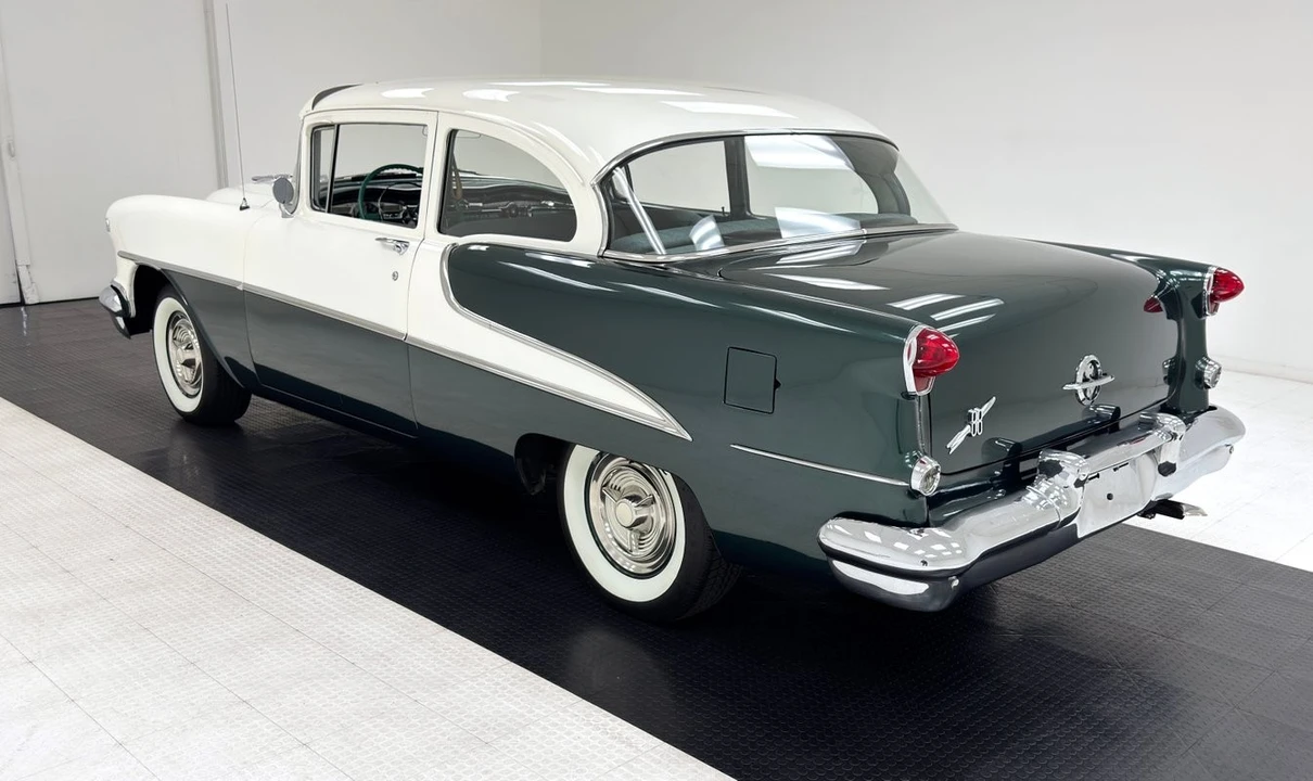 1955 Oldsmobile 88 - Image 3 of 12