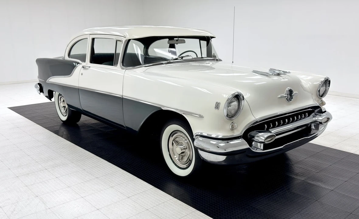1955 Oldsmobile 88 - Image 7 of 21