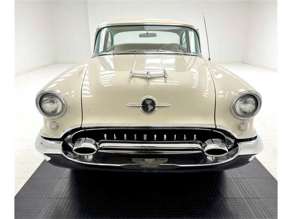 1955 Oldsmobile 88 - Image 8 of 31