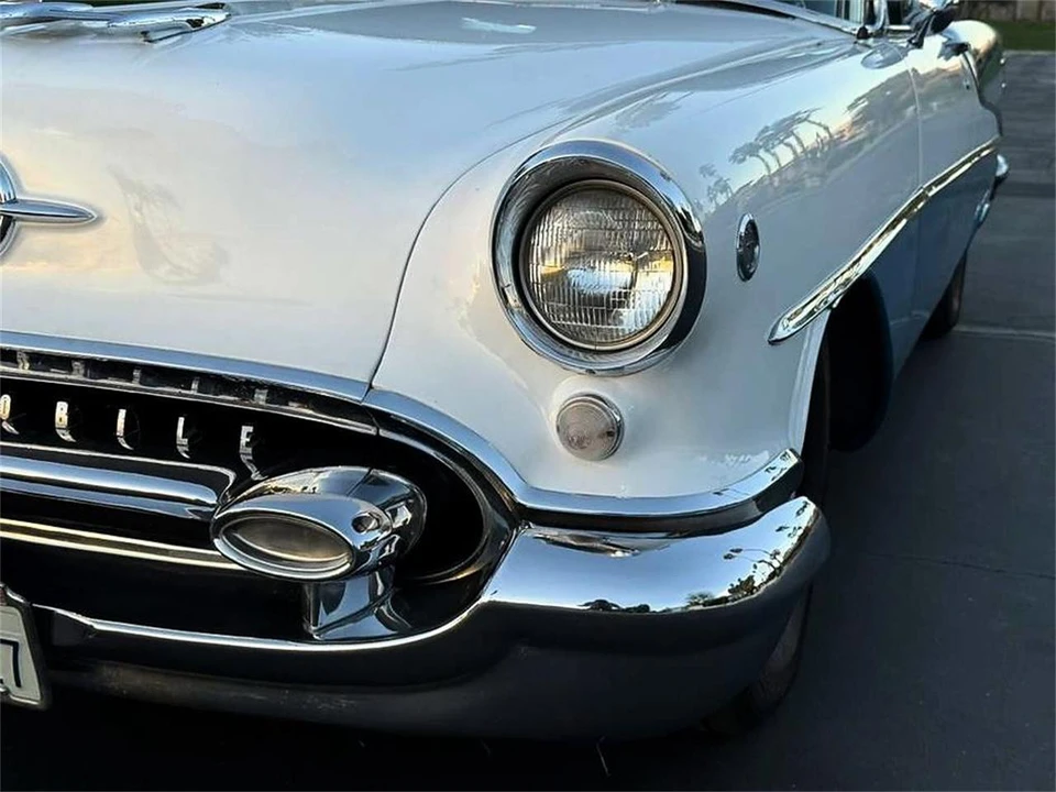 1955 Oldsmobile 88 - Image 9 of 31