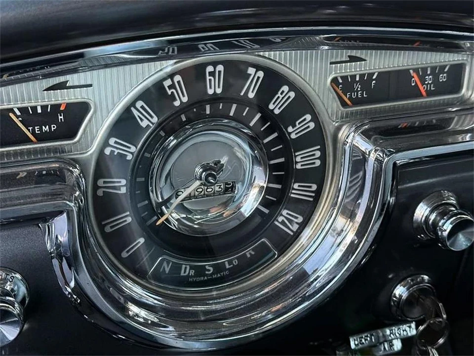 1955 Oldsmobile 88 - Image 22 of 31