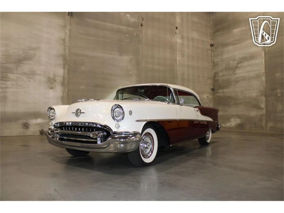 1955 Oldsmobile 88 - Image 17 of 31