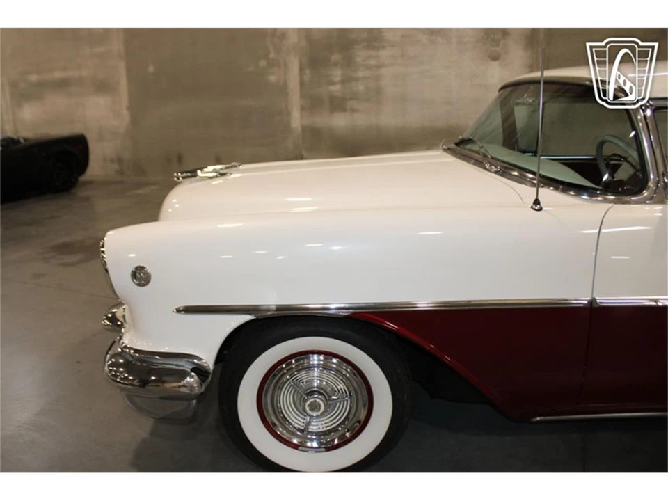 1955 Oldsmobile 88 - Image 27 of 31