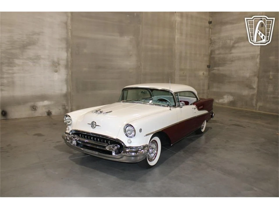 1955 Oldsmobile 88 - Image 9 of 31