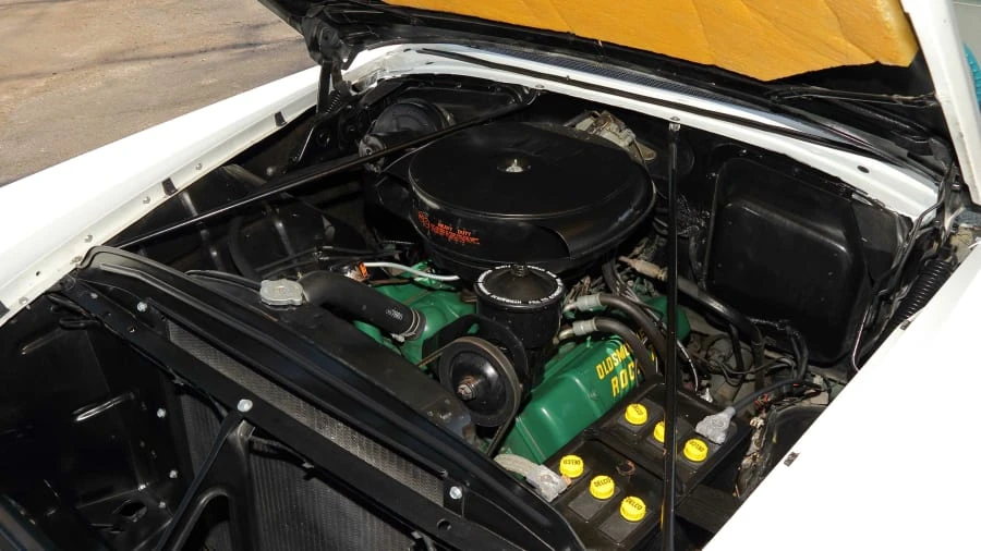 1955 Oldsmobile 88 - Image 27 of 29