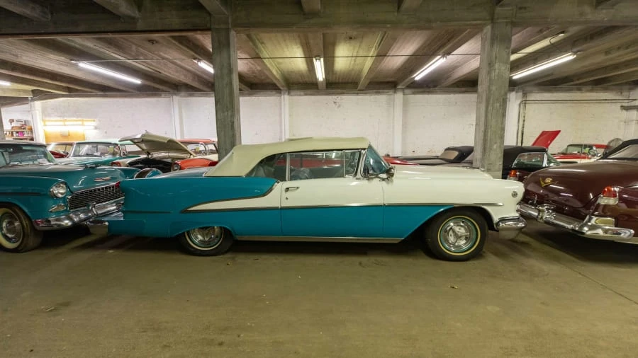 1955 Oldsmobile 88 - Image 10 of 19