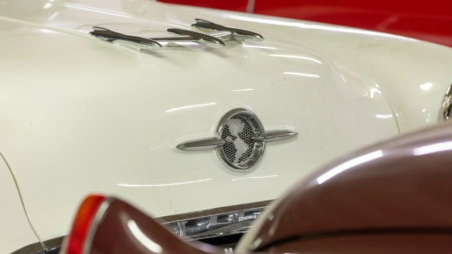 1955 Oldsmobile 88 - Image 11 of 19
