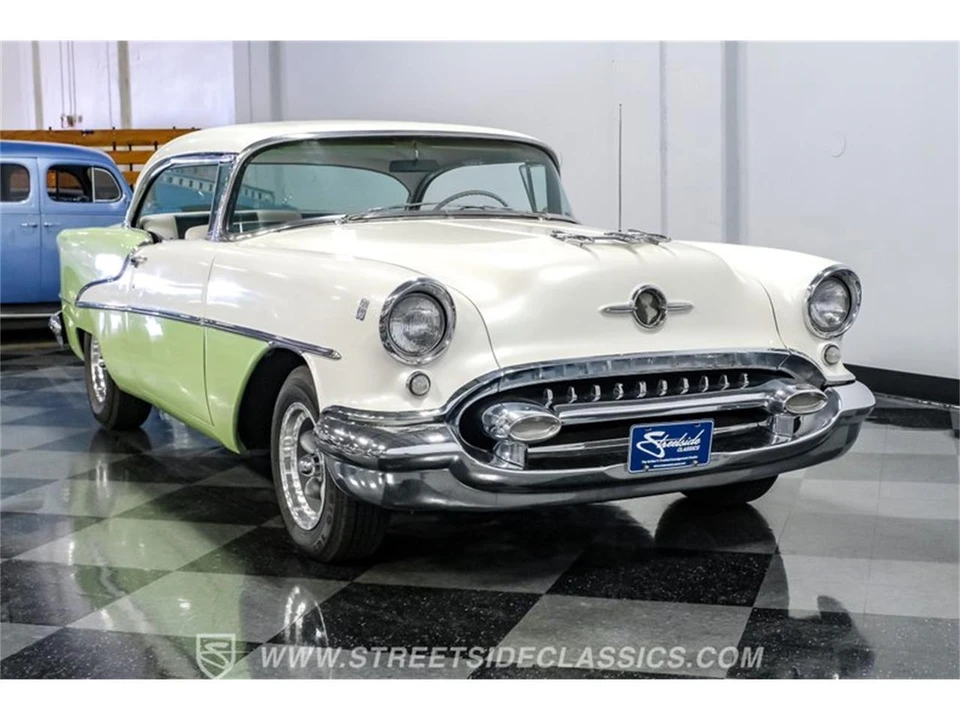 1955 Oldsmobile 88 - Image 17 of 31