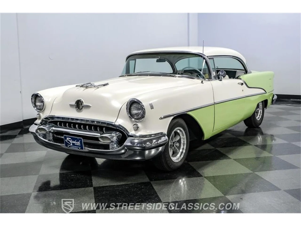 1955 Oldsmobile 88 - Image 19 of 31