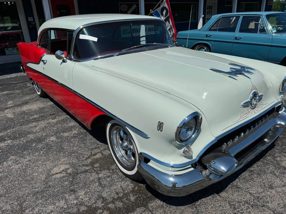 1955 Oldsmobile 88 - Image 21 of 31
