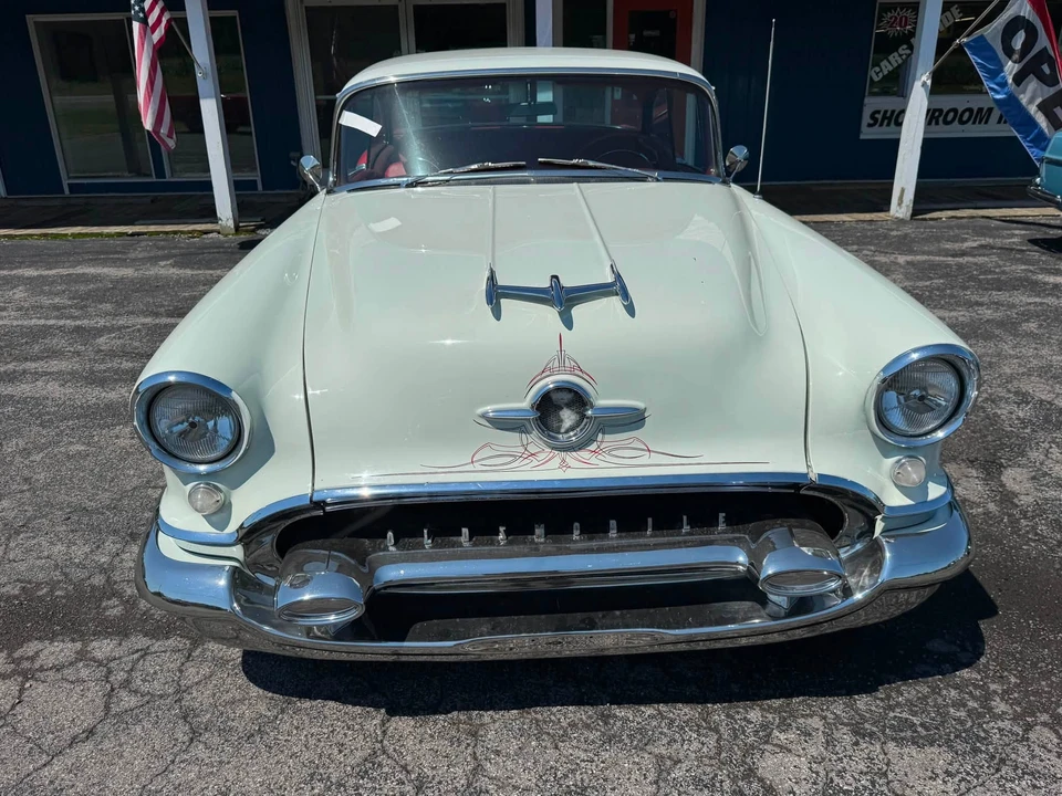 1955 Oldsmobile 88 - Image 20 of 31