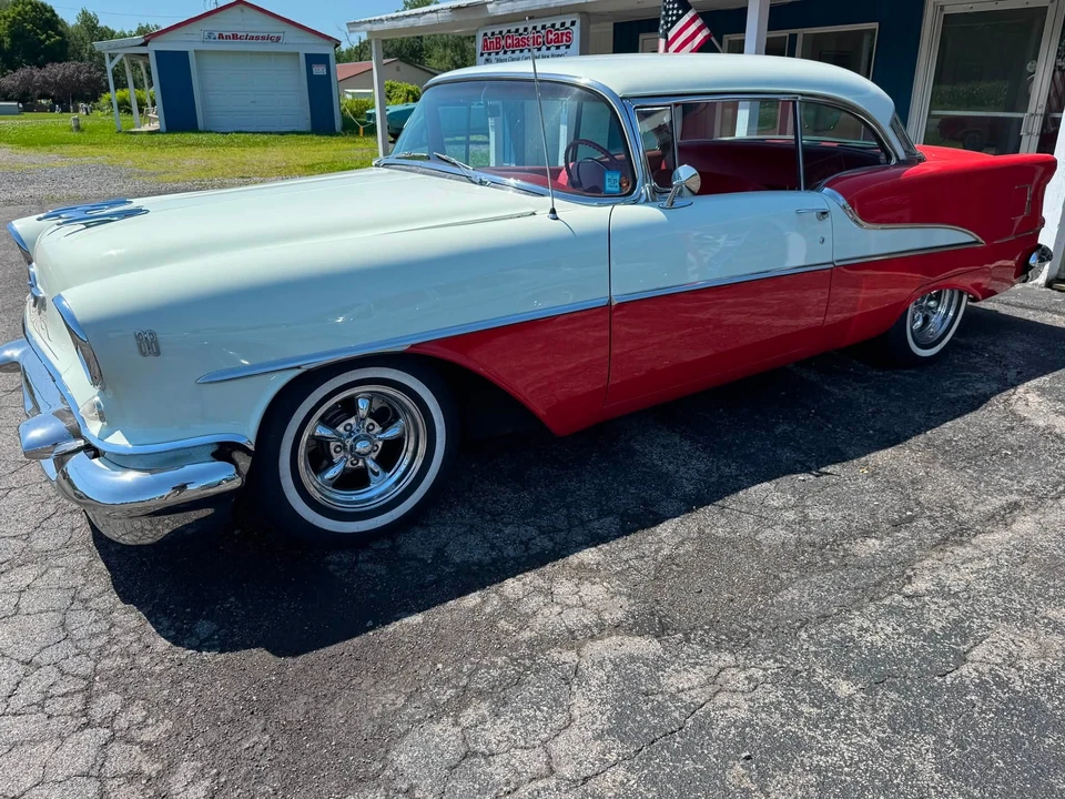 1955 Oldsmobile 88 - Image 18 of 31