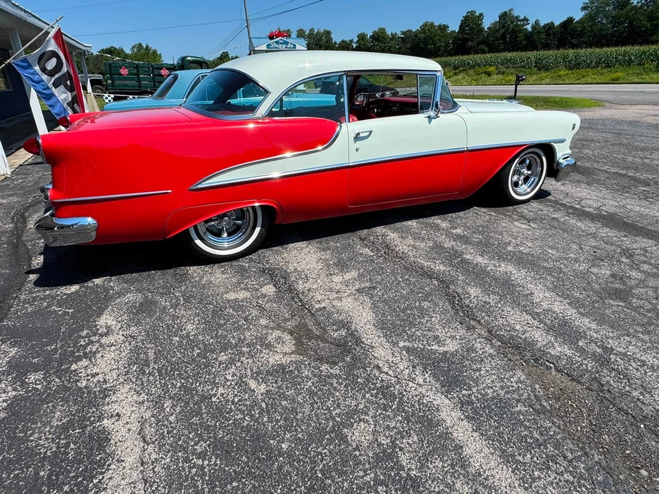 1955 Oldsmobile 88 - Image 23 of 31