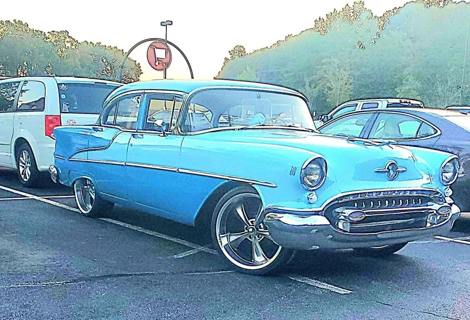 1955 Oldsmobile 88 - Image 2 of 7