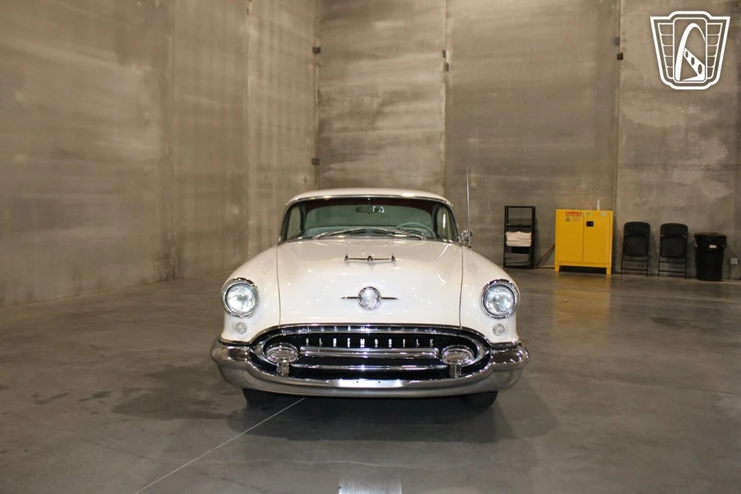 1955 Oldsmobile 88 - Image 9 of 12