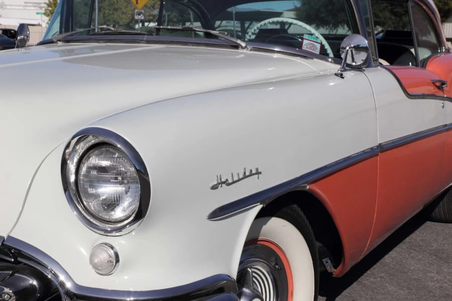 1955 Oldsmobile 98 - Image 9 of 10