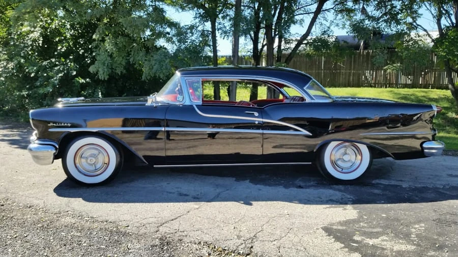 1955 Oldsmobile 98 - Image 2 of 9
