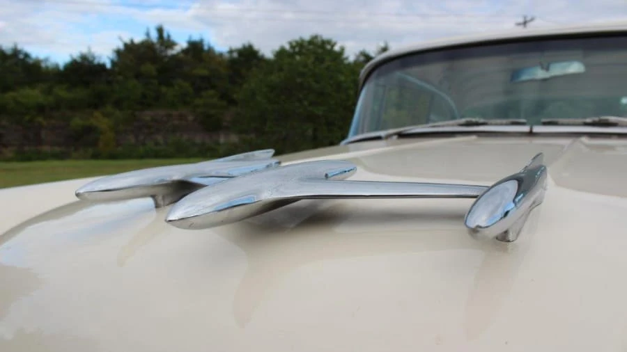 1955 Oldsmobile 98 - Image 19 of 31