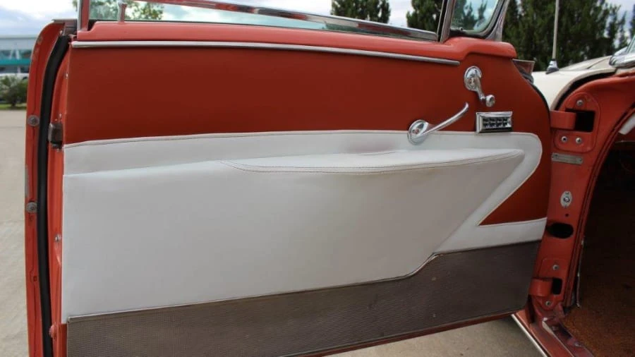 1955 Oldsmobile 98 - Image 4 of 31