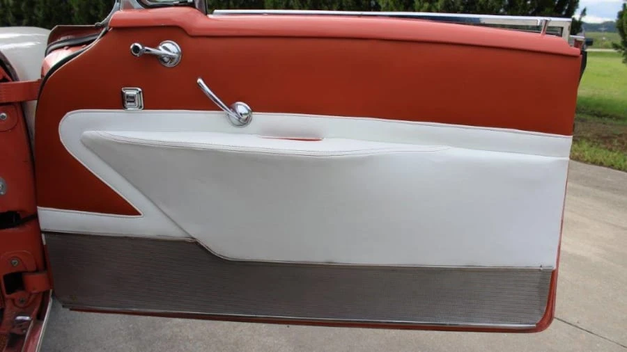 1955 Oldsmobile 98 - Image 15 of 31