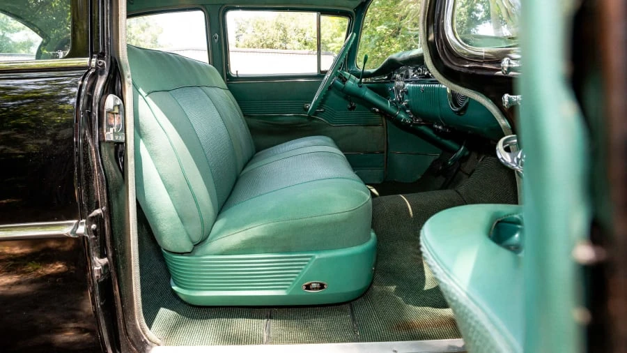 1955 Oldsmobile 98 - Image 5 of 24