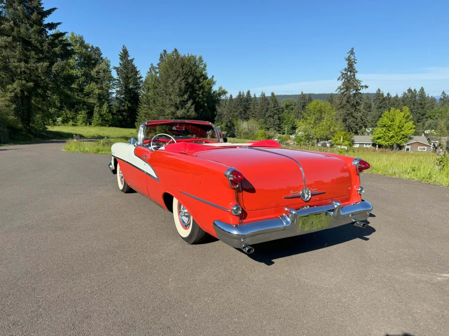 1955 Oldsmobile 98 - Image 20 of 28
