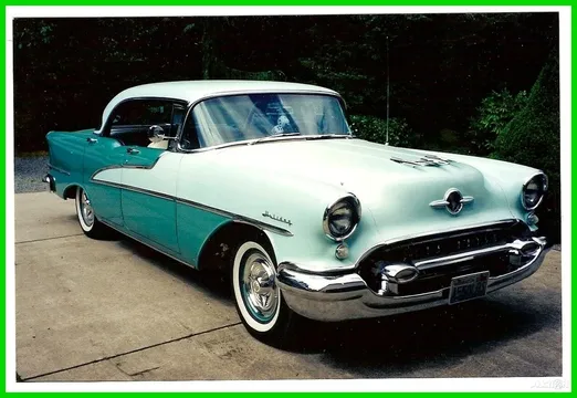 1955 Oldsmobile Holiday Sedan