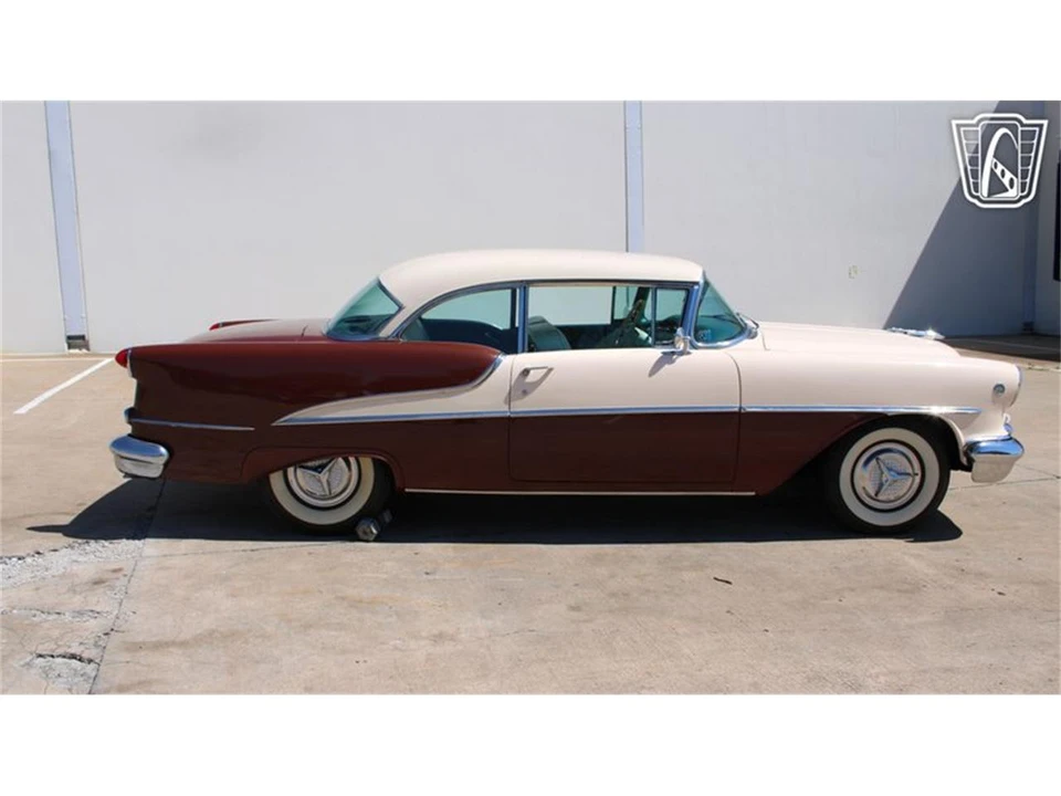 1955 Oldsmobile 88 - Image 22 of 31