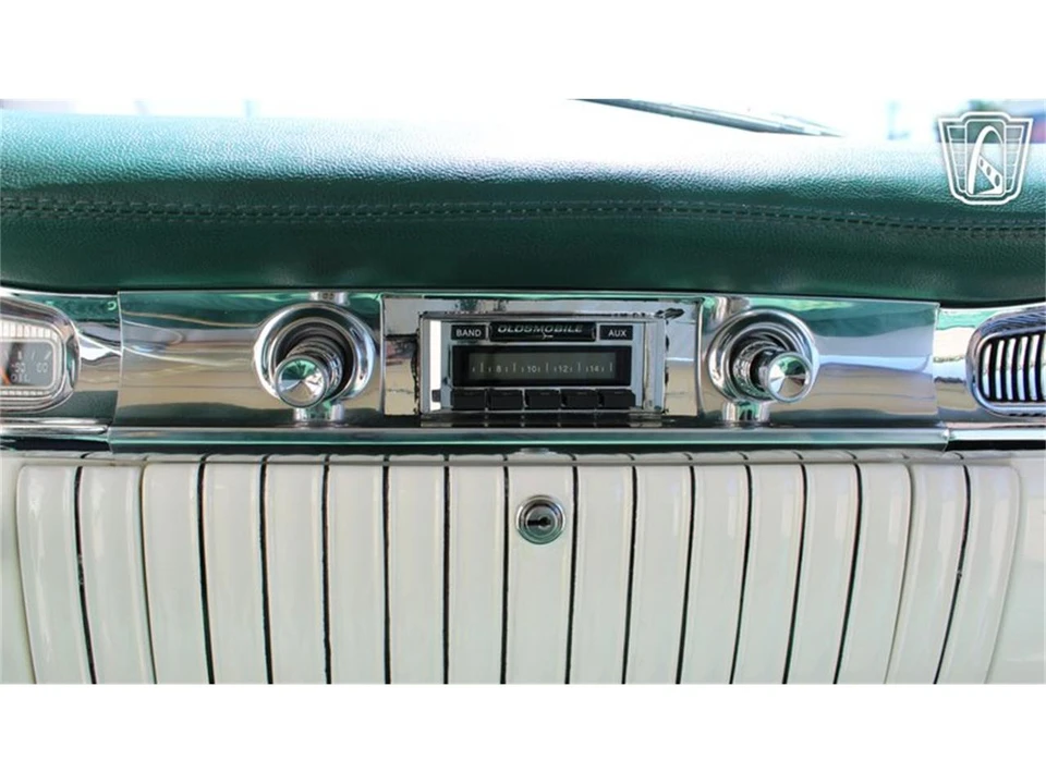 1955 Oldsmobile 88 - Image 11 of 31