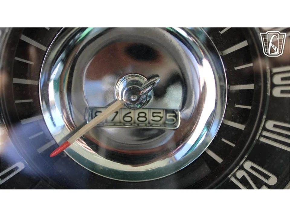 1955 Oldsmobile 88 - Image 13 of 31