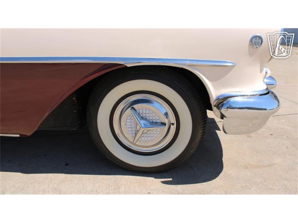 1955 Oldsmobile 88 - Image 8 of 31