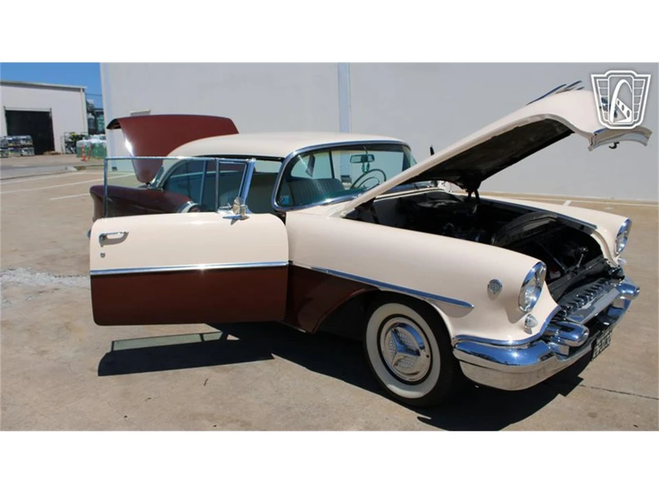 1955 Oldsmobile 88 - Image 5 of 31