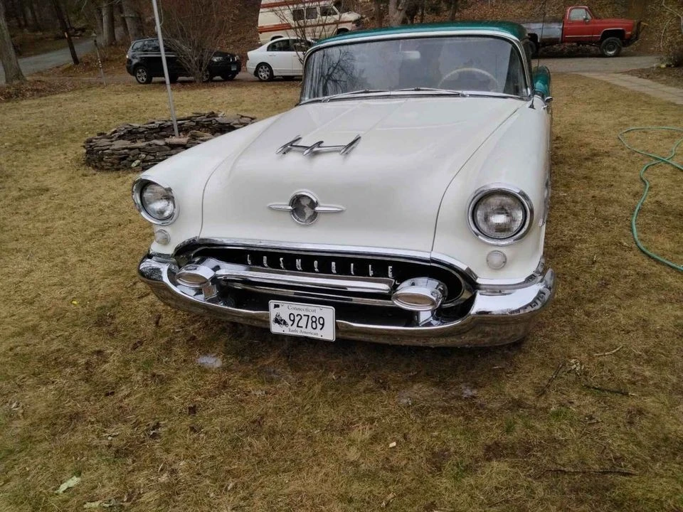 1955 Oldsmobile 98 - Image 2 of 10