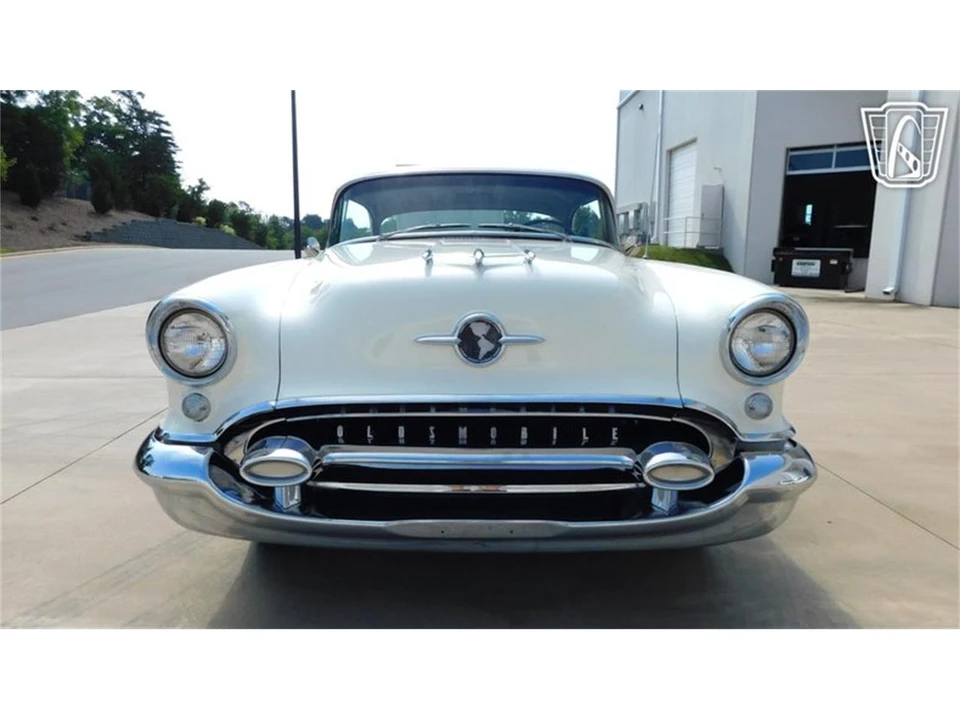 1955 Oldsmobile 88 - Image 3 of 31