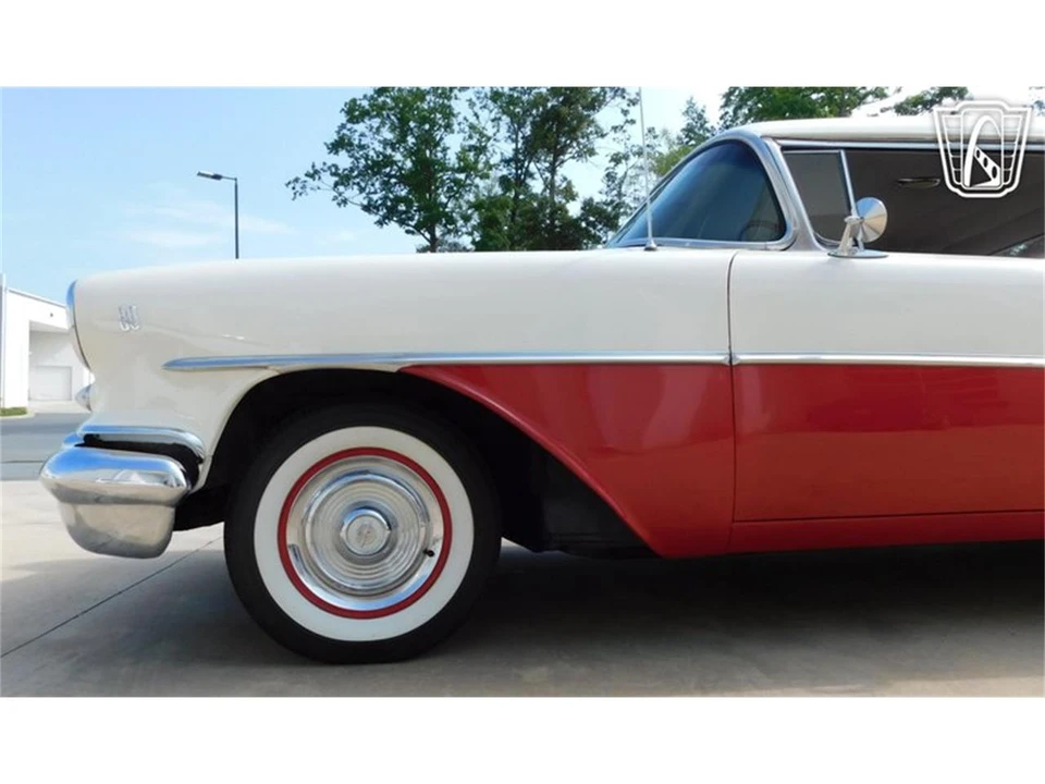 1955 Oldsmobile 88 - Image 8 of 31