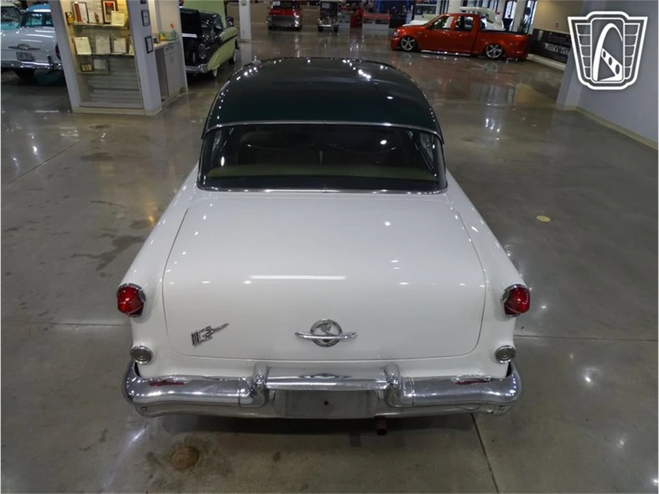 1955 Oldsmobile 88 - Image 11 of 31