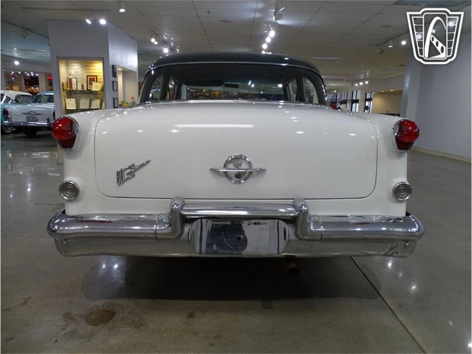 1955 Oldsmobile 88 - Image 12 of 31