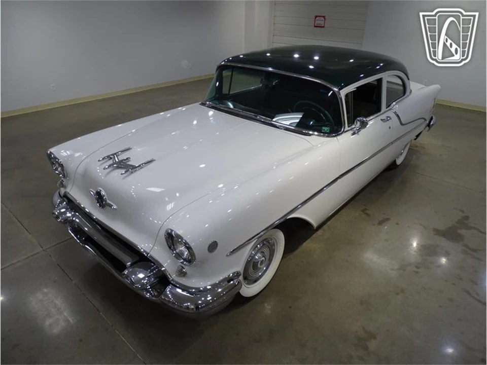 1955 Oldsmobile 88 - Image 2 of 31