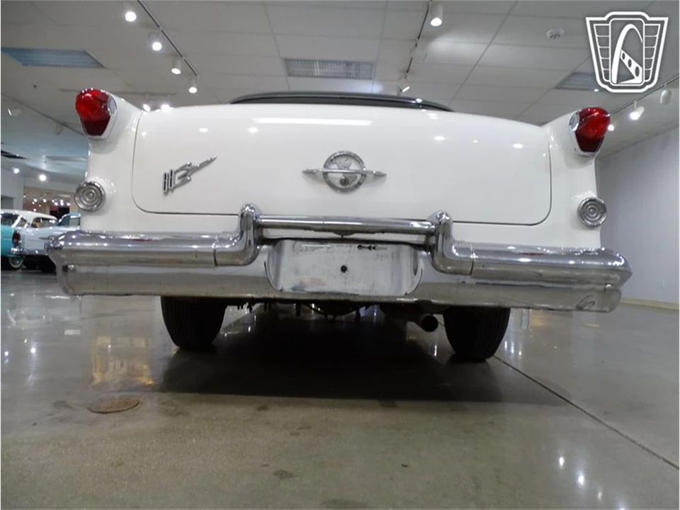 1955 Oldsmobile 88 - Image 13 of 31