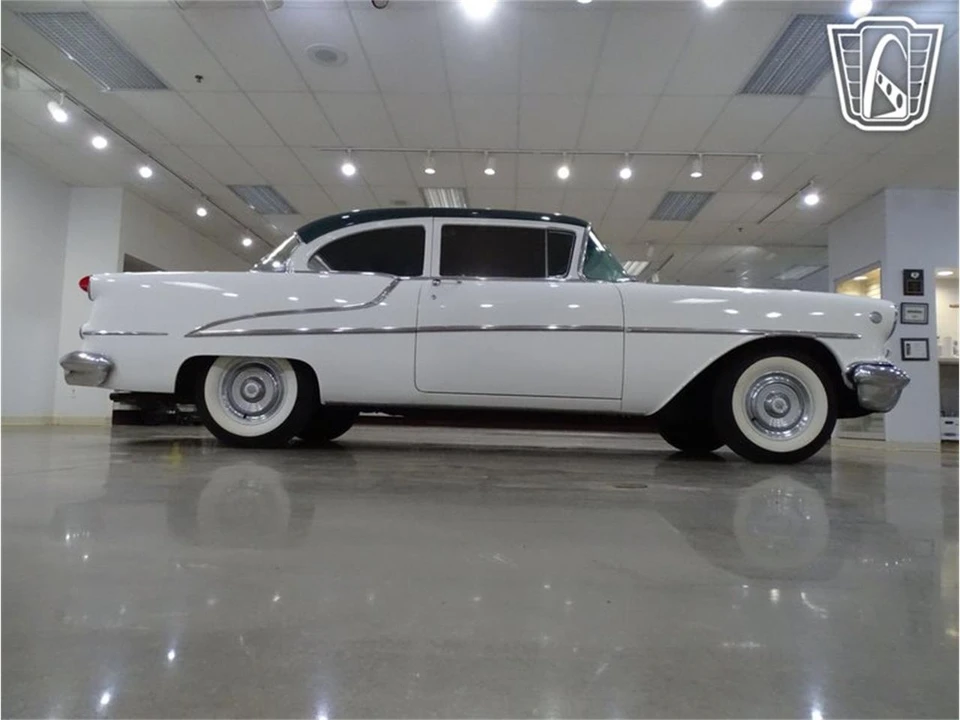1955 Oldsmobile 88 - Image 19 of 31