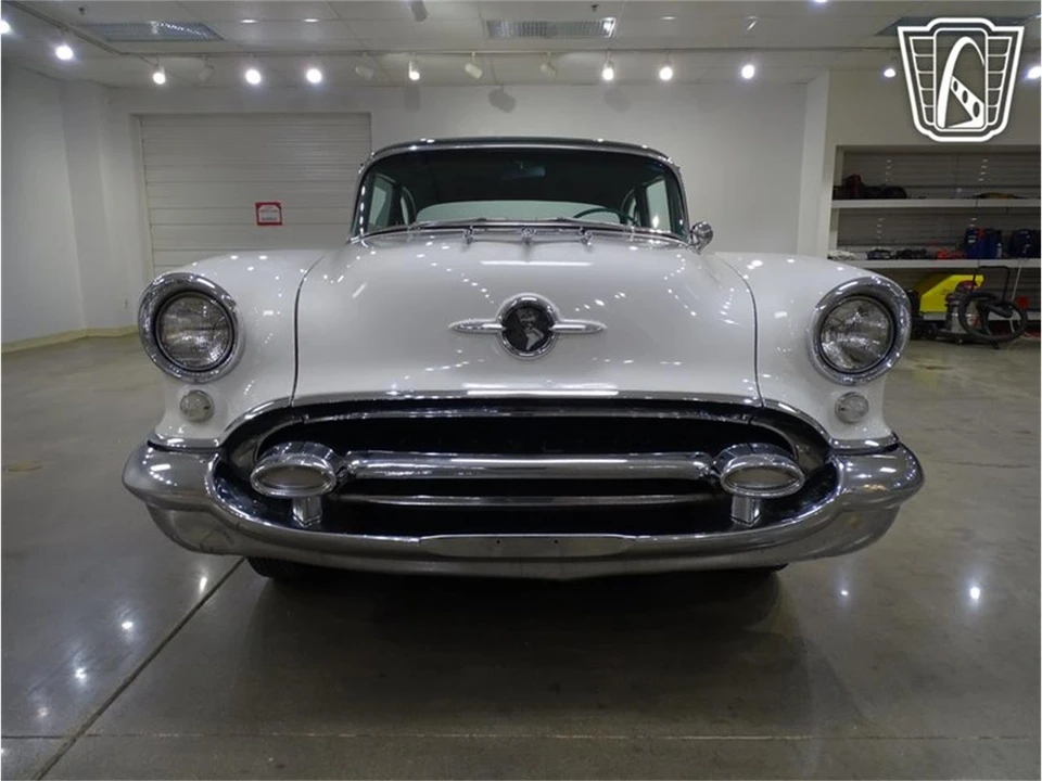 1955 Oldsmobile 88 - Image 24 of 31